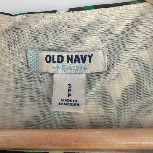 Old Navy dotted 3/4 sleeve shift dress size small - Picture 10 of 10